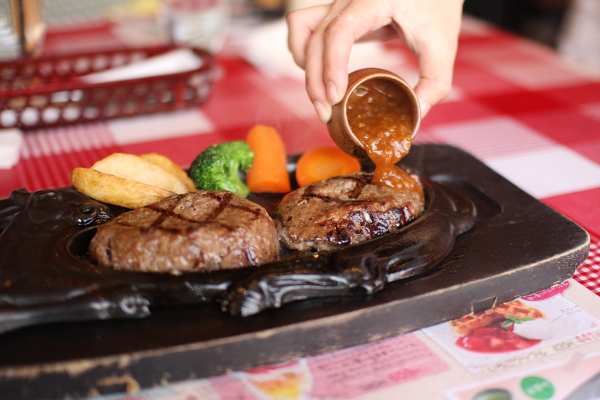 さわやか Canon EOS 40D + SIGMA30mm F1.4 ISO400 1/1000sec.