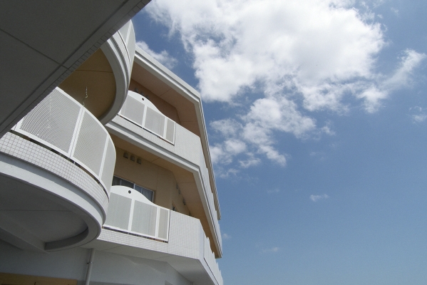 アイユウの苑 LEICA D-LUX 4 F5.6 ISO80 1/1000sec