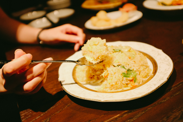 餃子・中華酒場　虎の子　TWO FACE