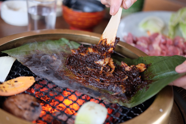 地鶏炭火焼塚原の里・Cafe La Ruche （カフェ・ラ・リューシュ）・由布院写ガール美術館・湯布院