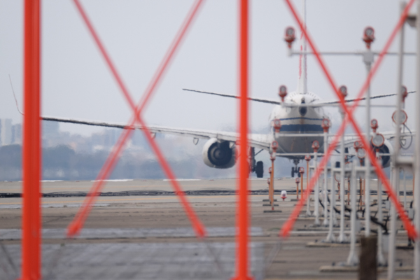 福岡空港・XF100-400mmF4.5-5.6 R LM OIS WR・FUJIFILM X-T1・XF23mmF2 R WR・FUJIFILM X-Pro2