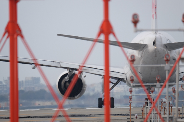 福岡空港・XF100-400mmF4.5-5.6 R LM OIS WR・FUJIFILM X-T1・XF23mmF2 R WR・FUJIFILM X-Pro2