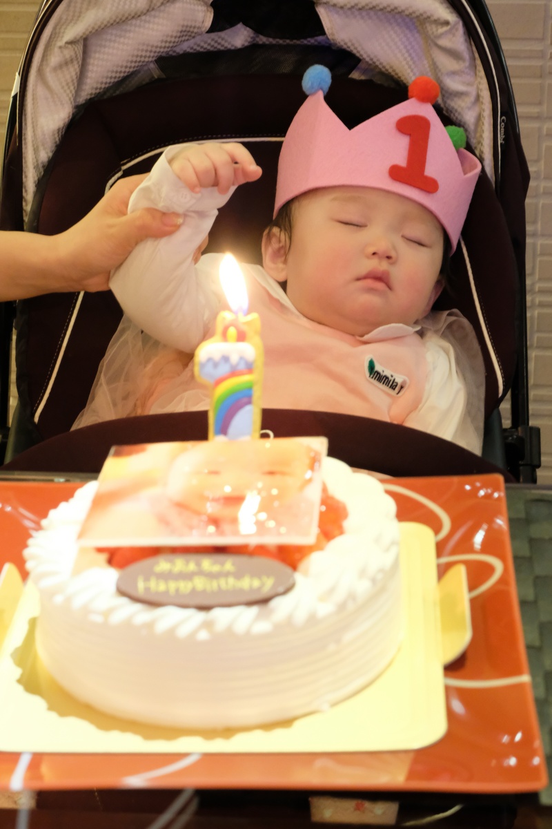 ブルーエトワールで菓子工房na.nanの良太郎さんファミリーに1歳のお誕生日会して頂きました！