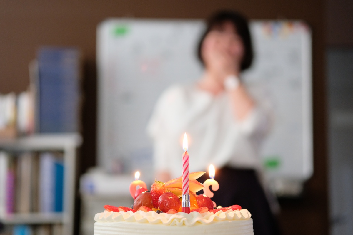 新人建築デザインアシスタント藤井（ま）お誕生日おめでとう！