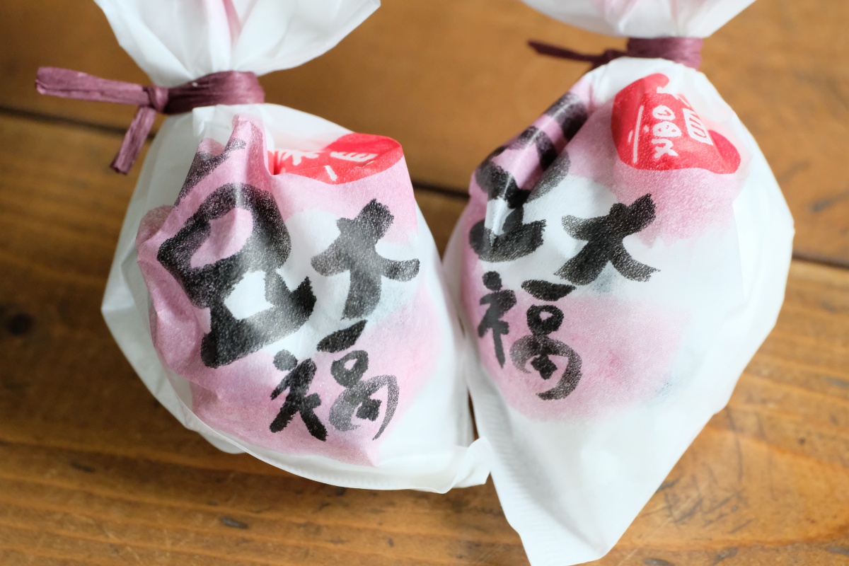 シューロールで有名な厚狭の「厚狭自然菓子トロアメゾン」と「山口心和菓子　三つ舎（みつや）」