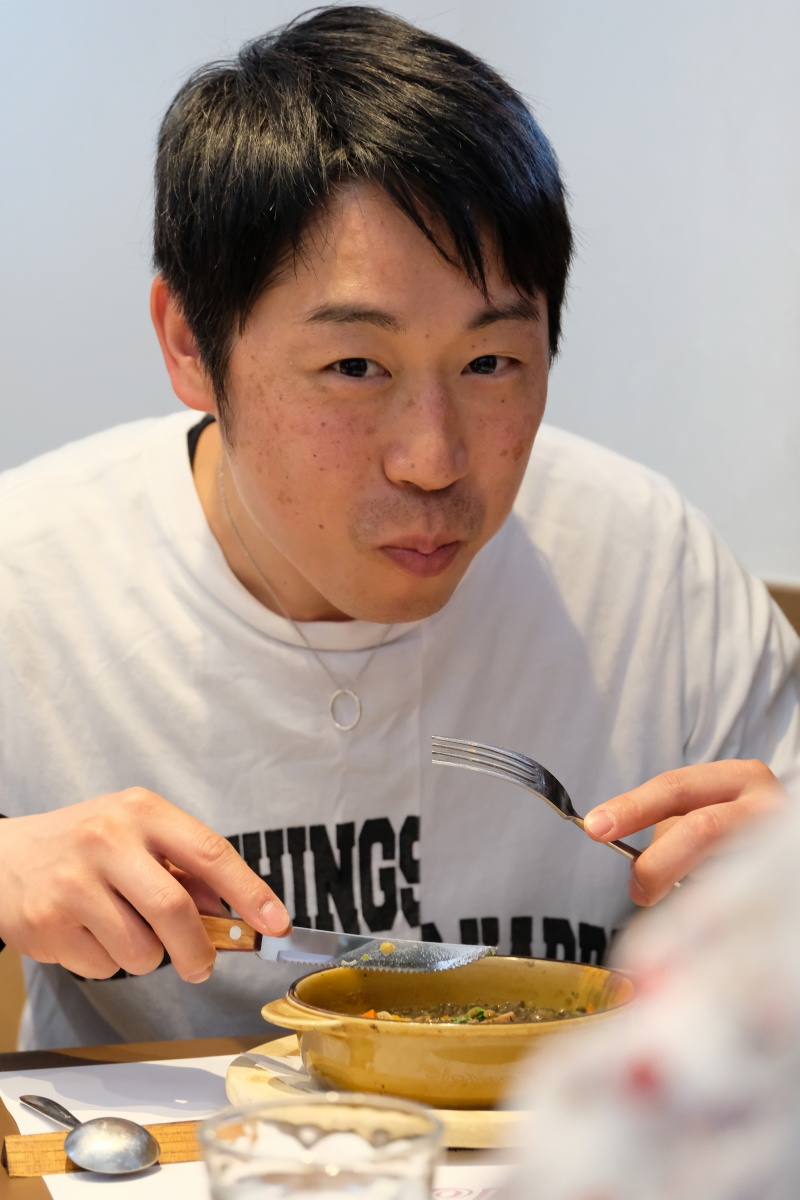 山本オーナーシェフ夫妻とフランス料理でランチタイム！