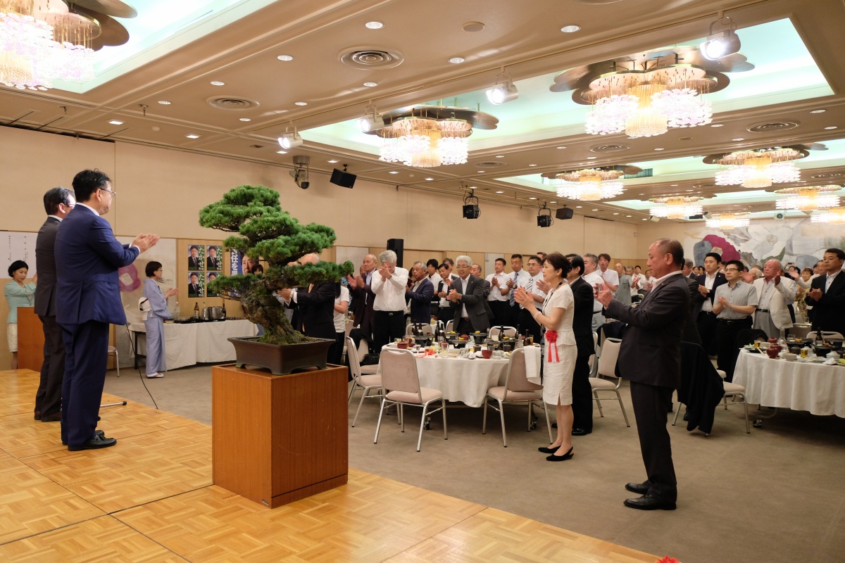 山口県議会議員・たかせ利也と集う会