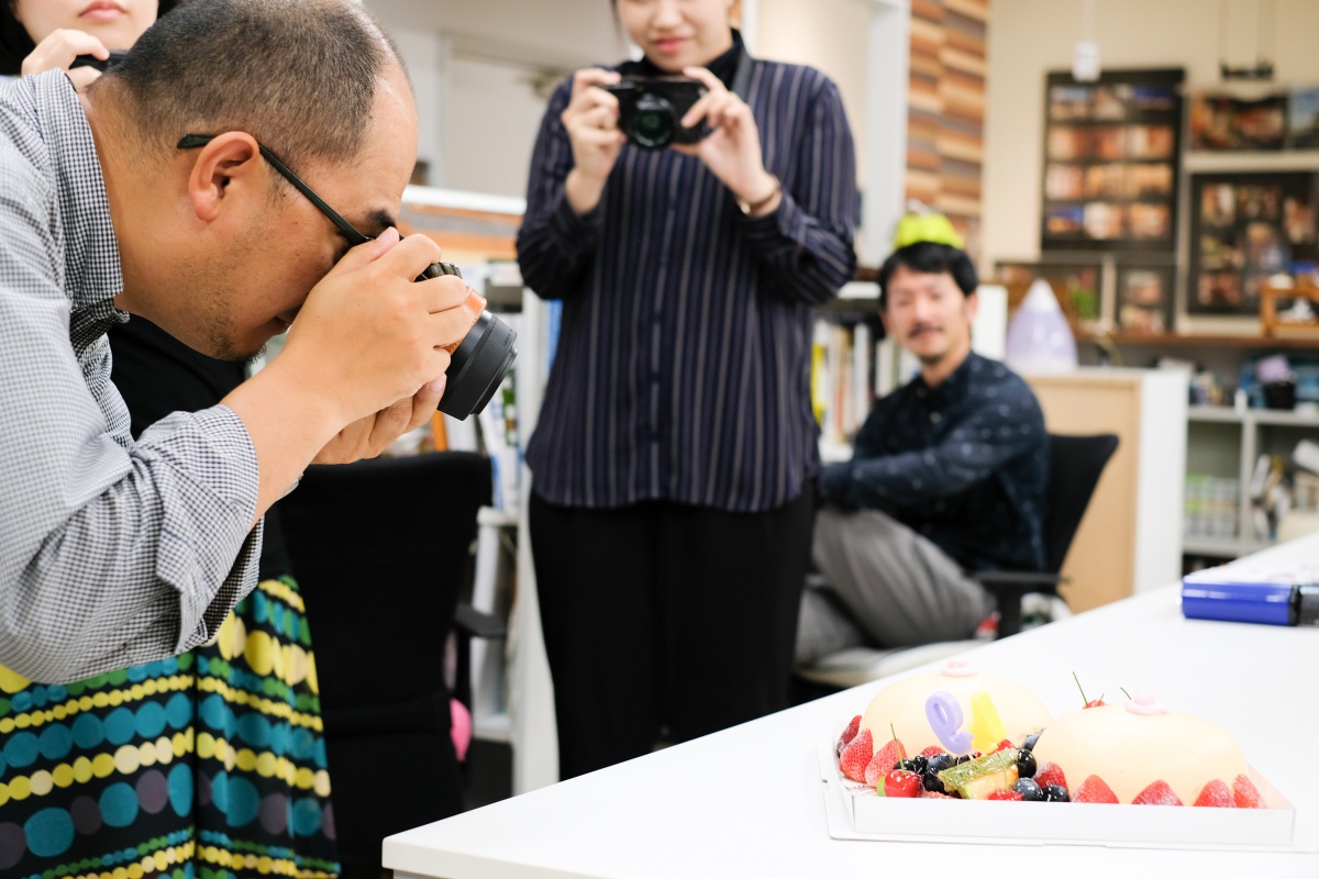 沢山の人たちに支えられて49歳の誕生日を迎えることが出来ました。今まで培ってきたデザインのヒキダシで繁盛店をどんどんつくります！