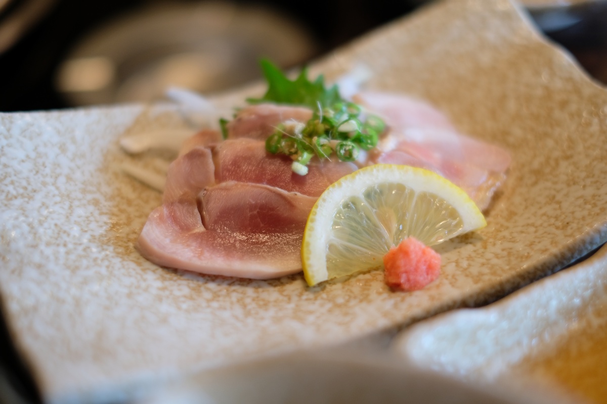 湯布院で美味しい地鶏を食べるならやっぱり「地鶏炭火焼 塚原の里」