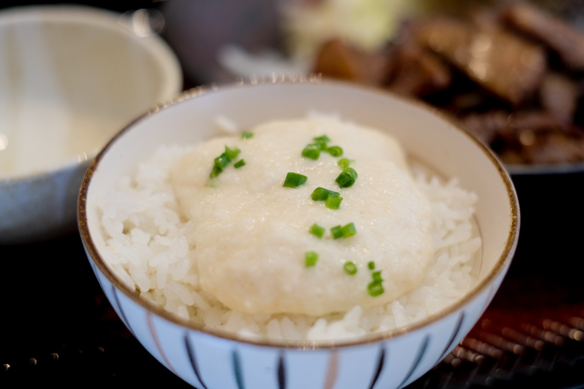 大戸屋で生姜醤油漬け炭火焼き牛たん定食！SSSスポーツプラザ宇部店さん！お盆期間中リニューアル工事二日目！