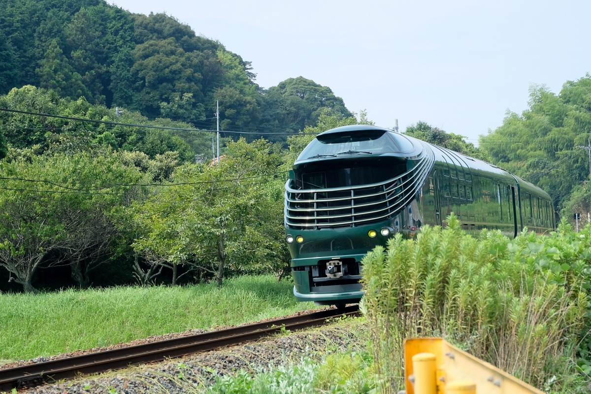 豪華寝台列車トワイライトエクスプレス瑞風を追いかけ！だるま堂からカフェチョコランチへ！