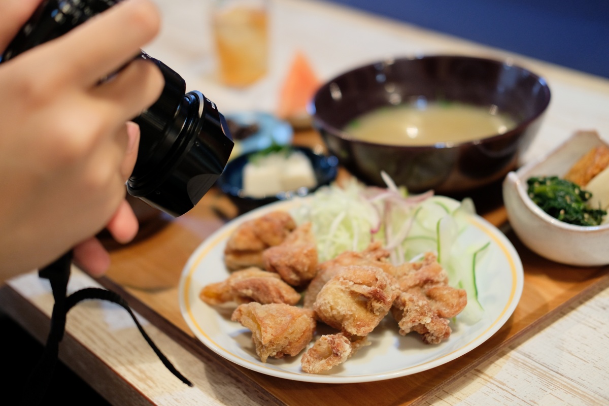 小野田駅近くグランシャリオの並びにあるKAZUN（カズン）の定食が美味い！