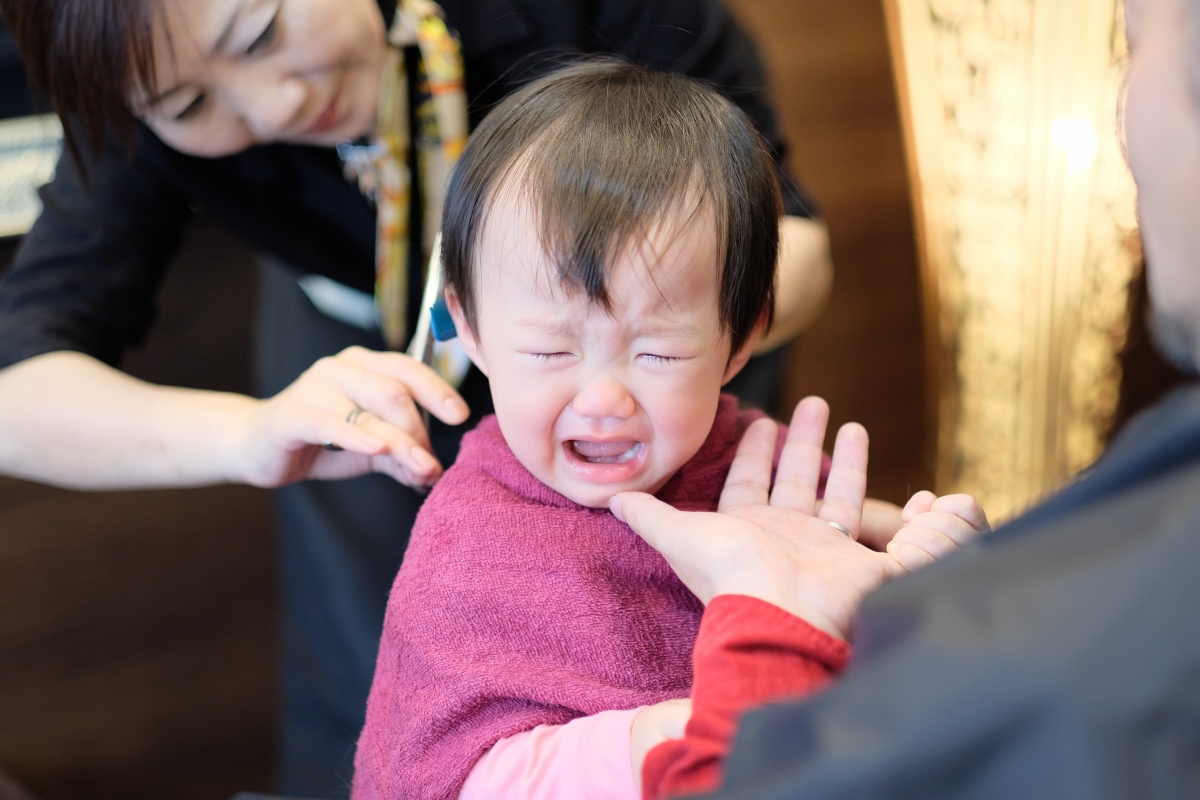 初めてのヘアーカットで姫ちゃん泣く...けど可愛い仕上がりに満面の笑み！