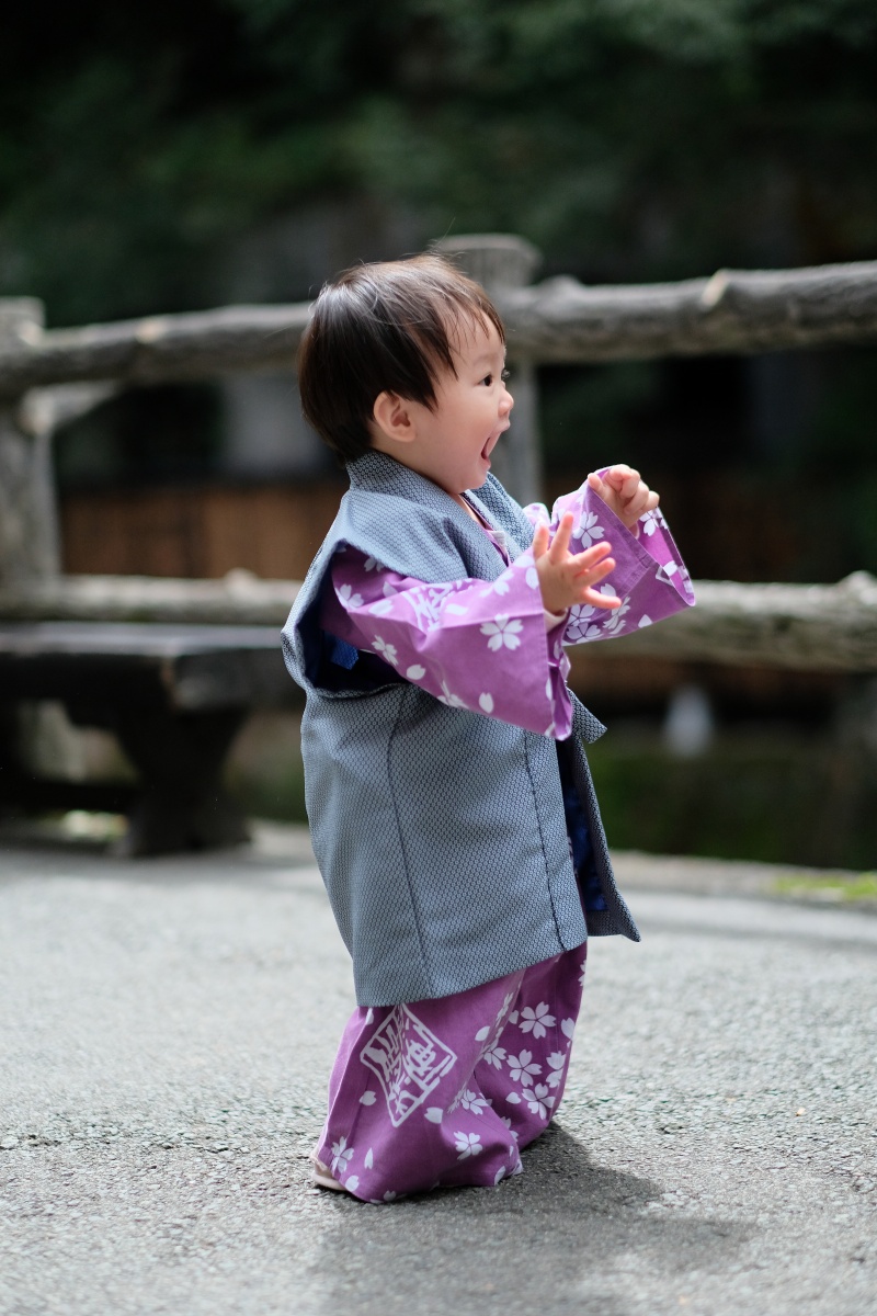 「パパと姫ちゃん日記」第二話　黒川温泉郷内を小さい浴衣で散策中