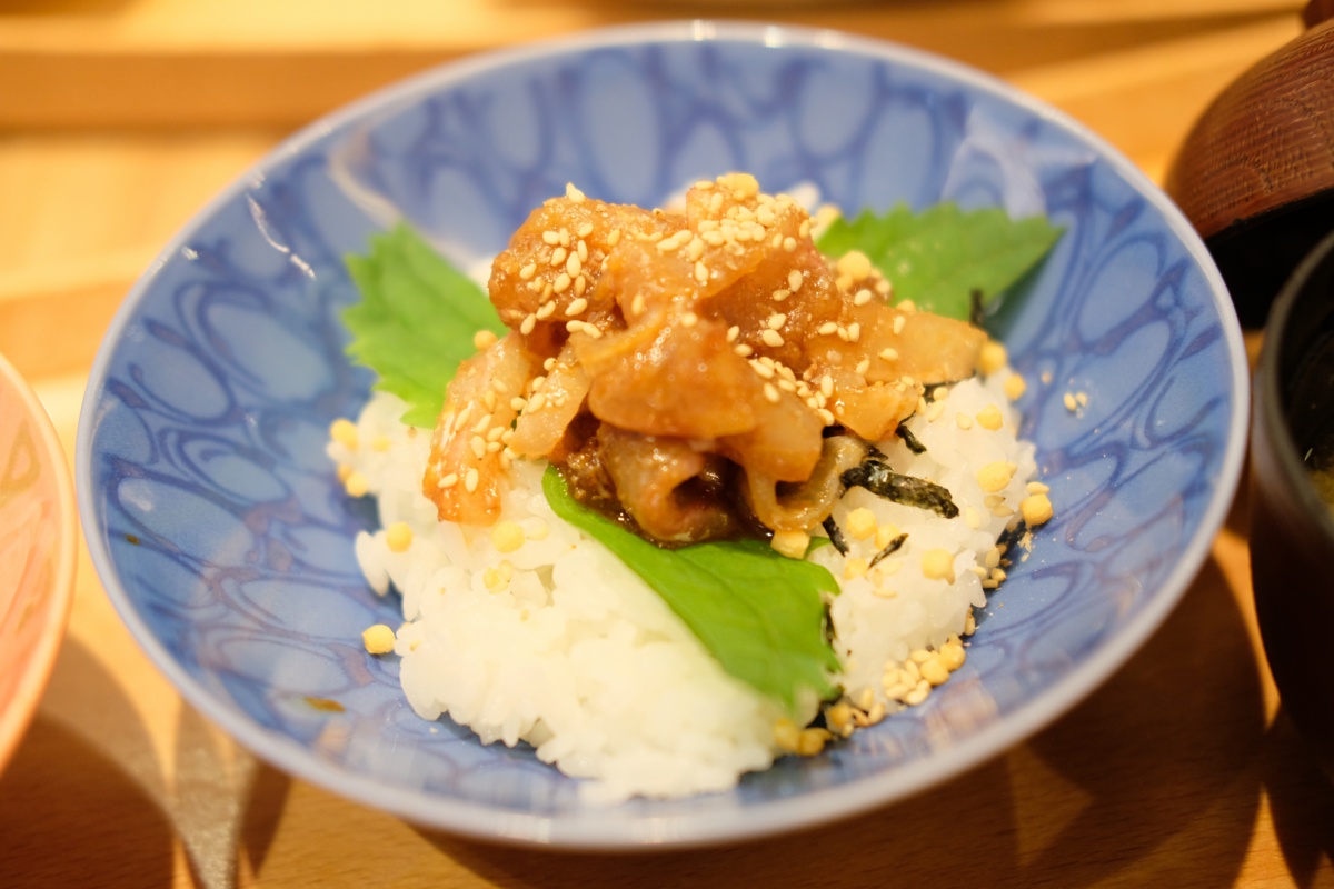 日本の家庭料理「まま魚」と中国の家庭料理「李」を博多で味わう