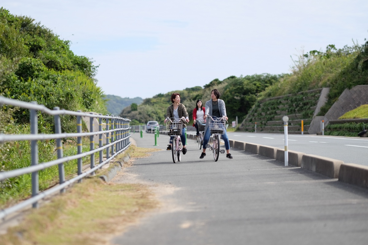 前編「しおかぜの里角島」レンタルサイクルで角島の自然を満喫！夢崎コースでモデル撮影中！