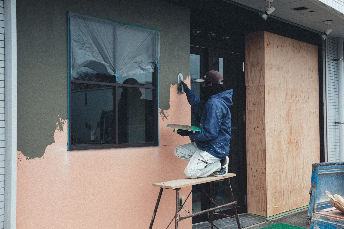 「素材感」を表現した素のデザインコンセプト下関市綾羅木本町にオープンする美容室の工事のウラ側見せちゃいます！