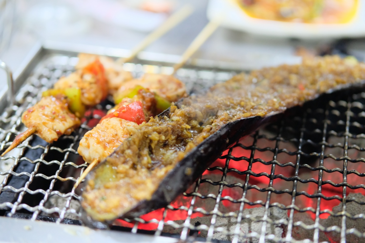 第十二話「ムチムチの渡り蟹がススメの海鮮焼き屋さん」atafutaアウトバウンド中国編！