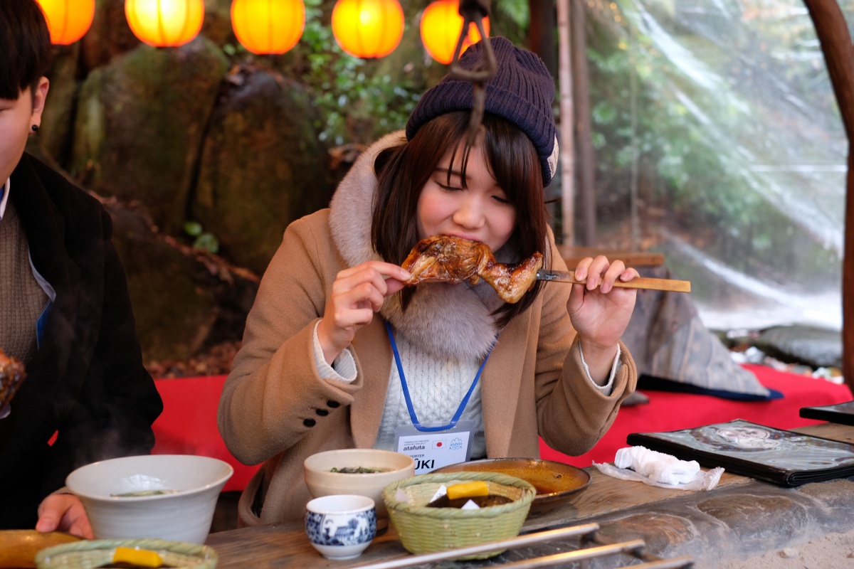 下関市立大学韓国人留学生の우종호（ウ ジョンホ）くんと山大学・優紀ちゃんと山賊食って来ました！美しい雪景色に魅力的な動画撮影が出来て大満足！