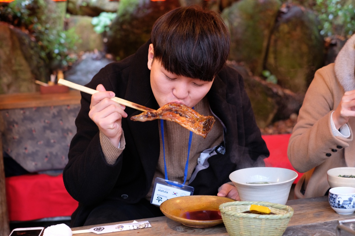 下関市立大学韓国人留学生の우종호（ウ ジョンホ）くんと山大学・優紀ちゃんと山賊食って来ました！美しい雪景色に魅力的な動画撮影が出来て大満足！