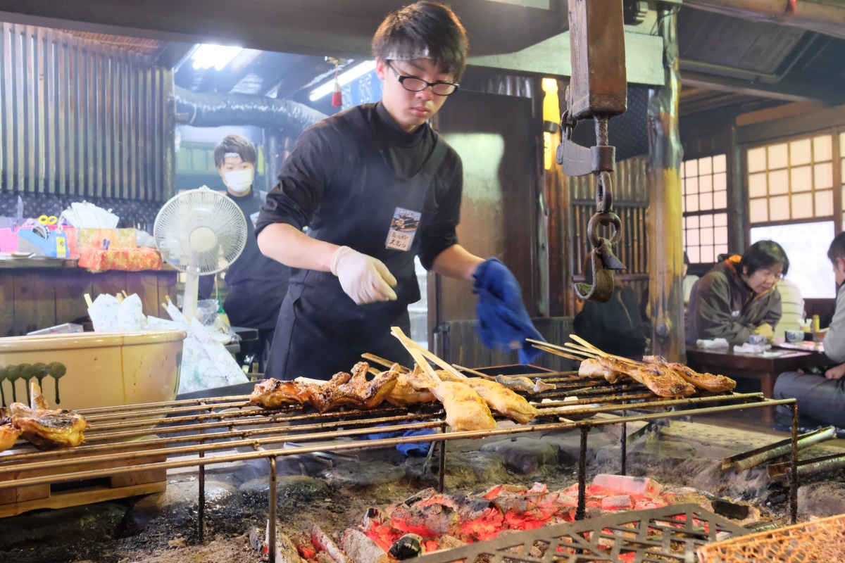 下関市立大学韓国人留学生の우종호（ウ ジョンホ）くんと山大学・優紀ちゃんと山賊食って来ました！美しい雪景色に魅力的な動画撮影が出来て大満足！