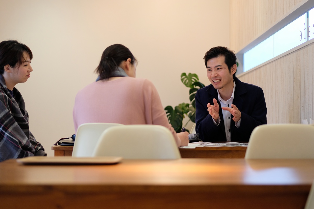 男性だってオシャレな床屋さんで髪を切りたい！新コンセプト「The barber」