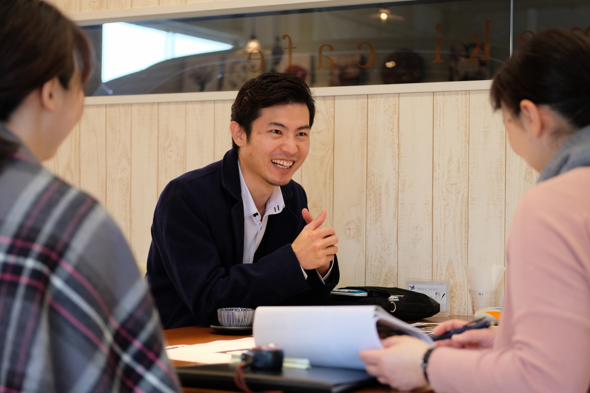 男性だってオシャレな床屋さんで髪を切りたい！新コンセプト「The barber」