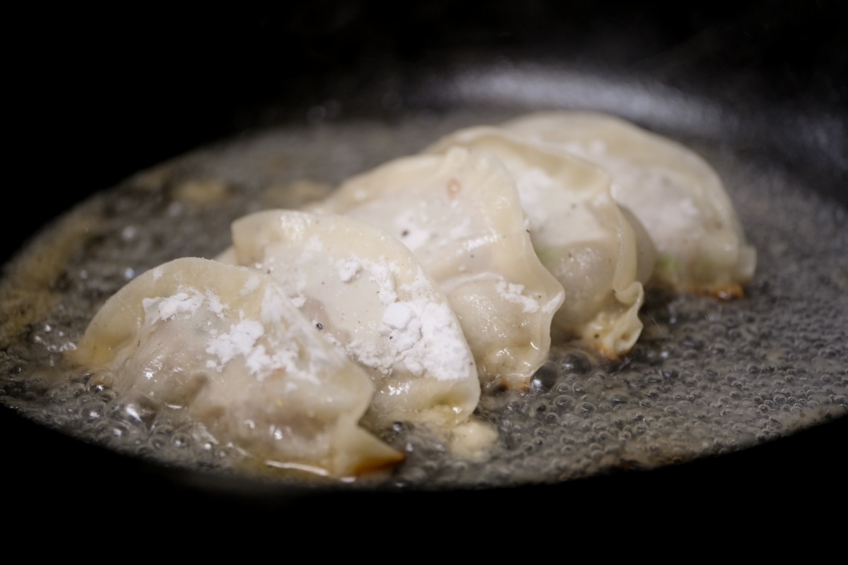 焼肉だんく！冬のオススメは「肉々しい！焼肉屋さんの和牛ギョーザ」