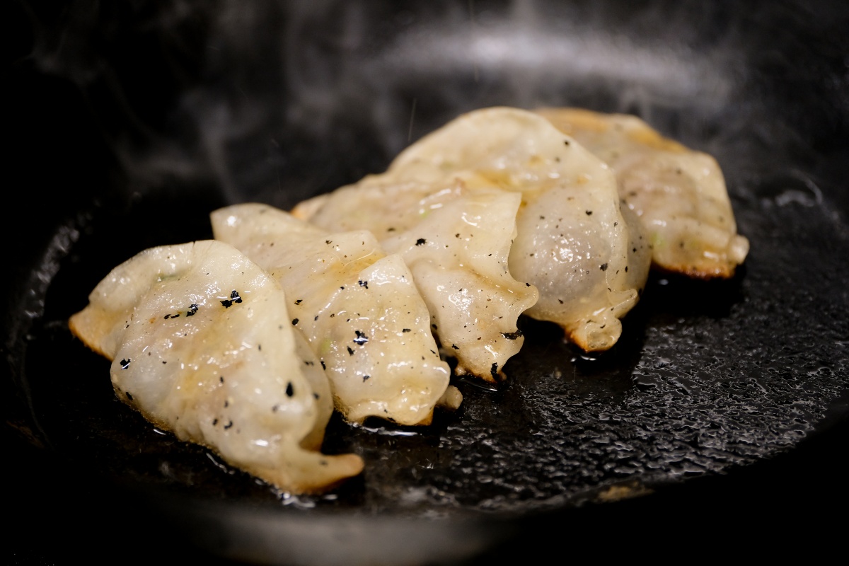 焼肉だんく！冬のオススメは「肉々しい！焼肉屋さんの和牛ギョーザ」