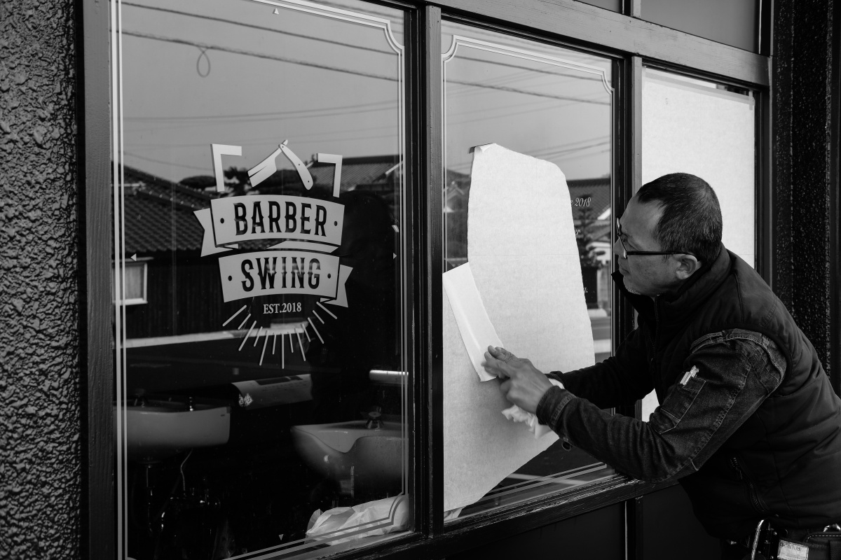 最終仕上がり工程に突入！防府市桑山2丁目にオープン「BARBER SWING」