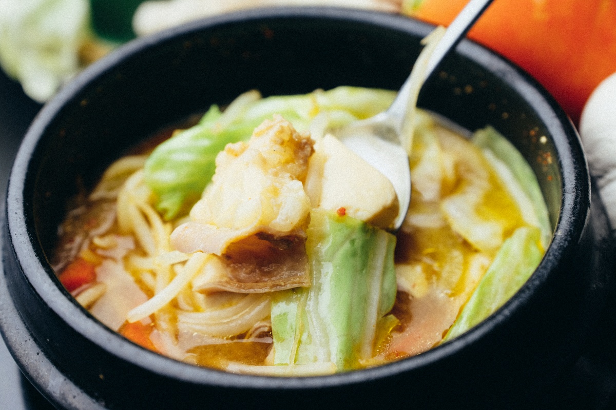 宇部焼肉だんく！冬のオススメは「野菜たっぷりあったかホルモンチゲ」