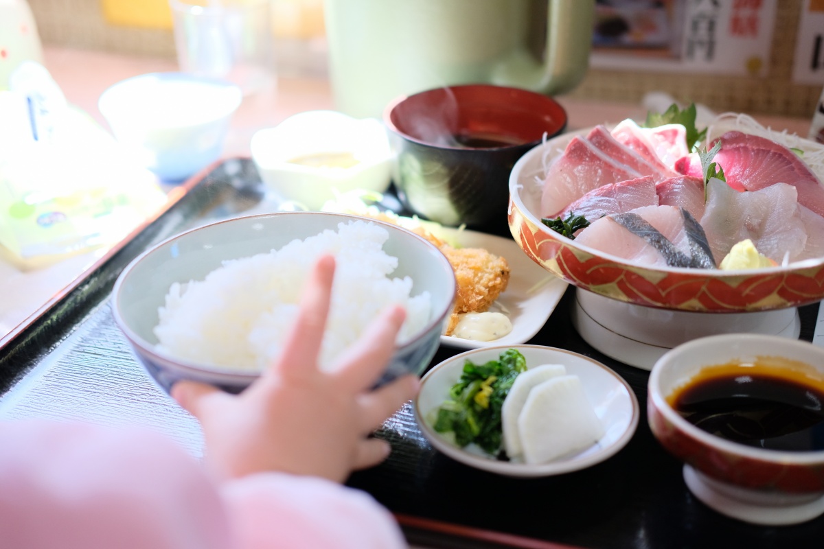 天気の良い週末にとようらブルーラインでうにずくし丼！姫ちゃんの前髪カットで可愛さ100倍！