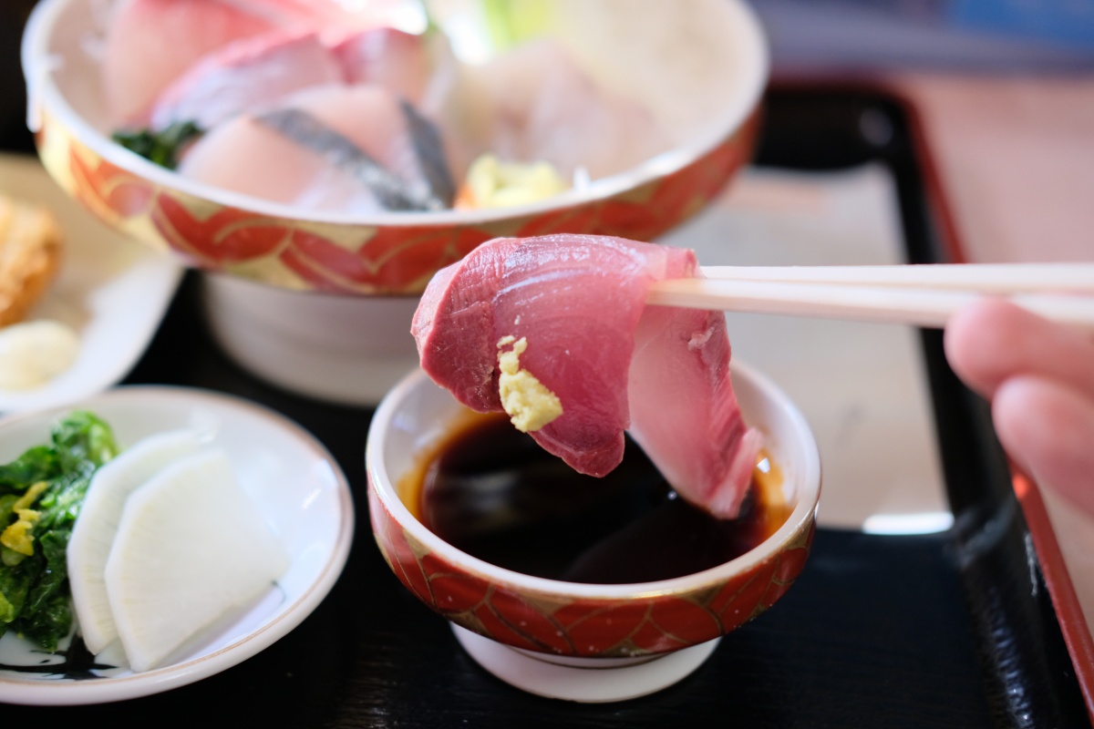 天気の良い週末にとようらブルーラインでうにずくし丼！姫ちゃんの前髪カットで可愛さ100倍！