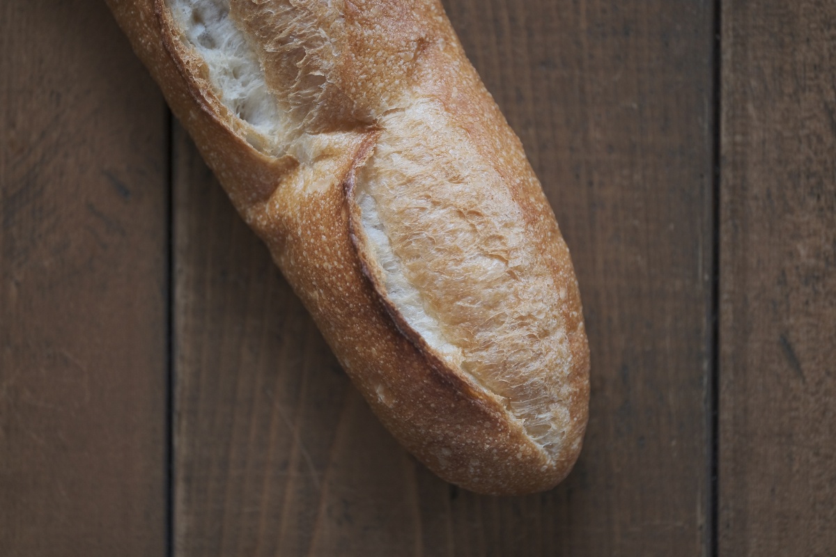 シンプルでパン本来の美味しさを最大限に引き出す魅力的なパン屋さん「ふじもとパン」