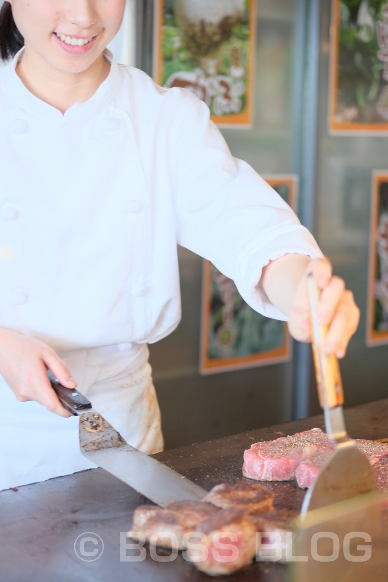 博多の「シティダイニングくうてん」で食うのはやっぱりステーキ！パンケーキ！牛たん！