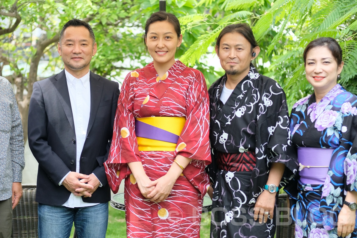 上海で行われた建築デザイン会議でお世話になった徐さんとブリリアントの北崎オーナー、そしてこれから北京で始まるプロジェクトのお客様を迎えての記念撮影！