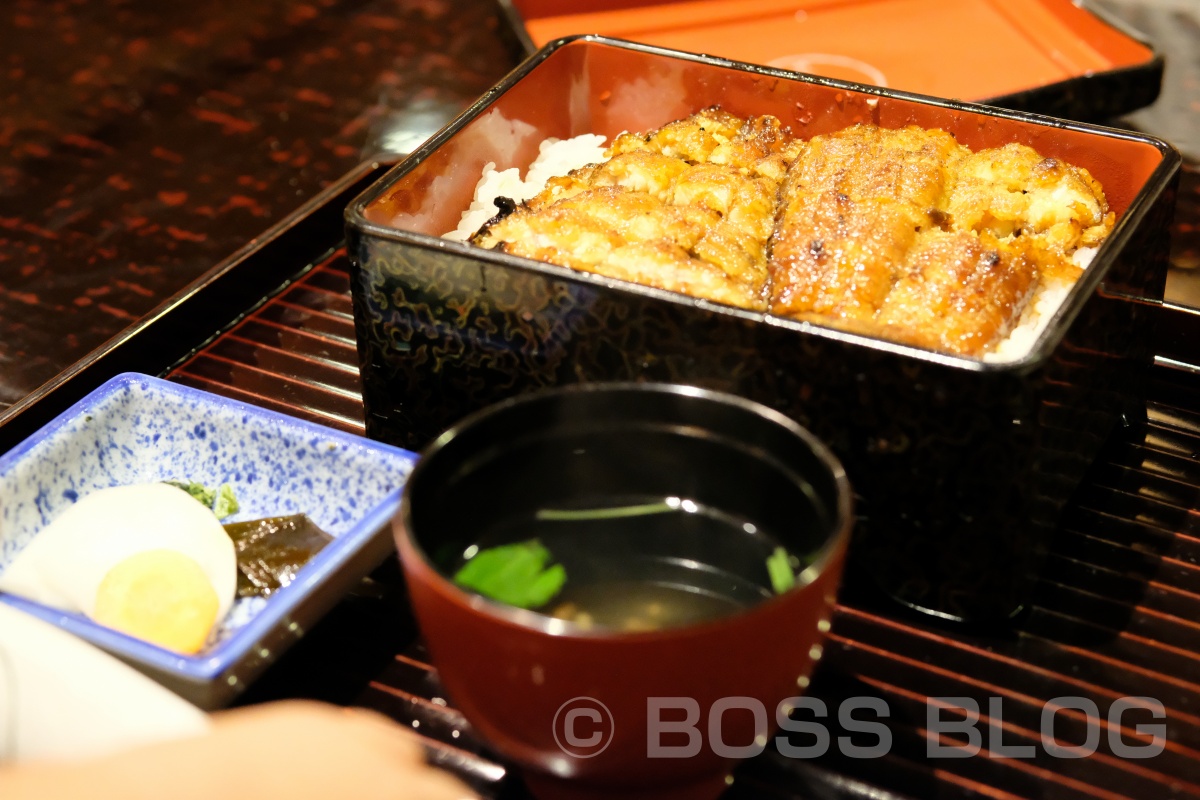 天然鰻重と鰻重梅ではどれだけ違うんだ（鰻料理 田舎庵（いなかあん）小倉本店）