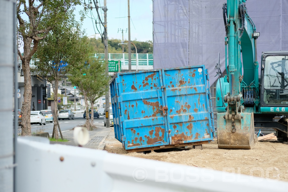 やはり建築現場が一番落ち着く（笑）それにしてもココは結構目立つなぁ！