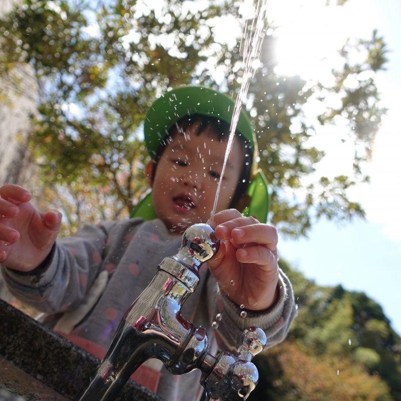 SONY DSC-RX100M5で撮る「公園で遊ぶ姫ちゃん」