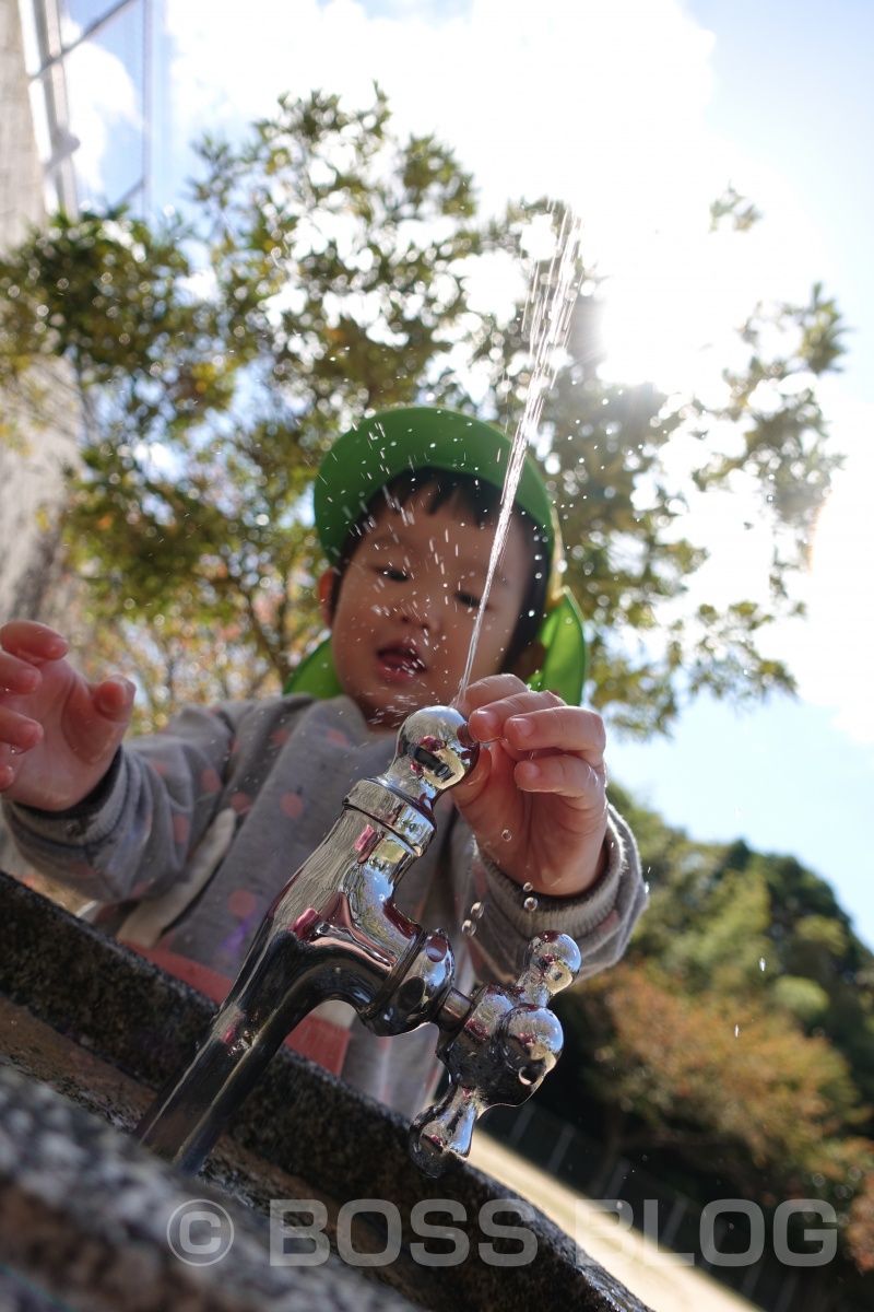 SONY DSC-RX100M5で撮る「公園で遊ぶ姫ちゃん」