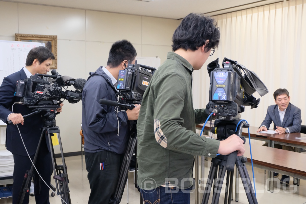 BIGプロジェクト「YASUBE PRODUCE 家紋萩焼」の記者発表を山口県庁で行いました！