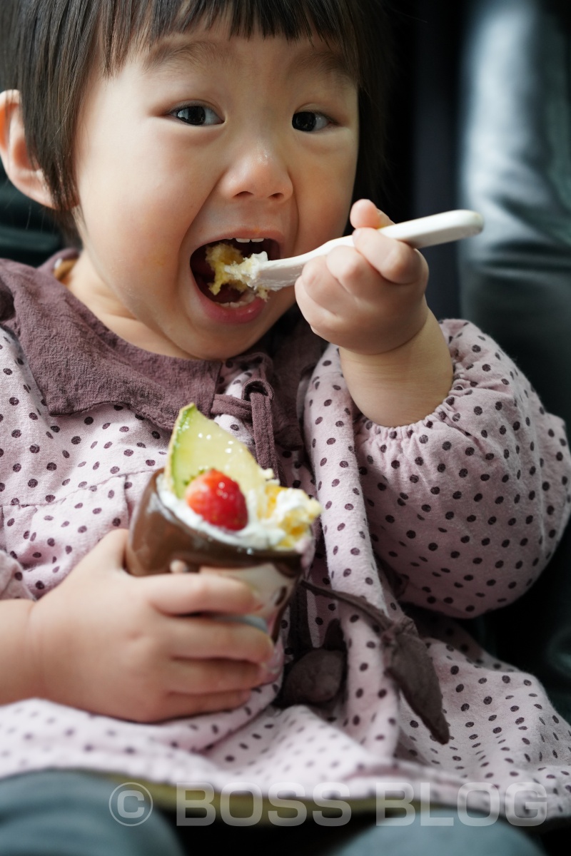 菓子工房ナナンのケーキがあれば子供の素敵な笑顔写真も撮りやすいですよ（笑）