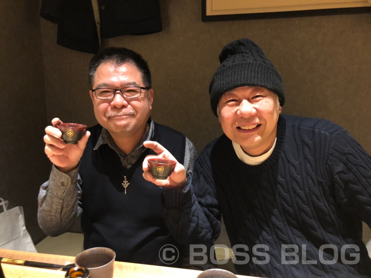 ヤスベェさんに萩焼作家 大和さん、サンドブラスト作家 小山さんと私の四人が初めて揃った食事会を開催して頂きました