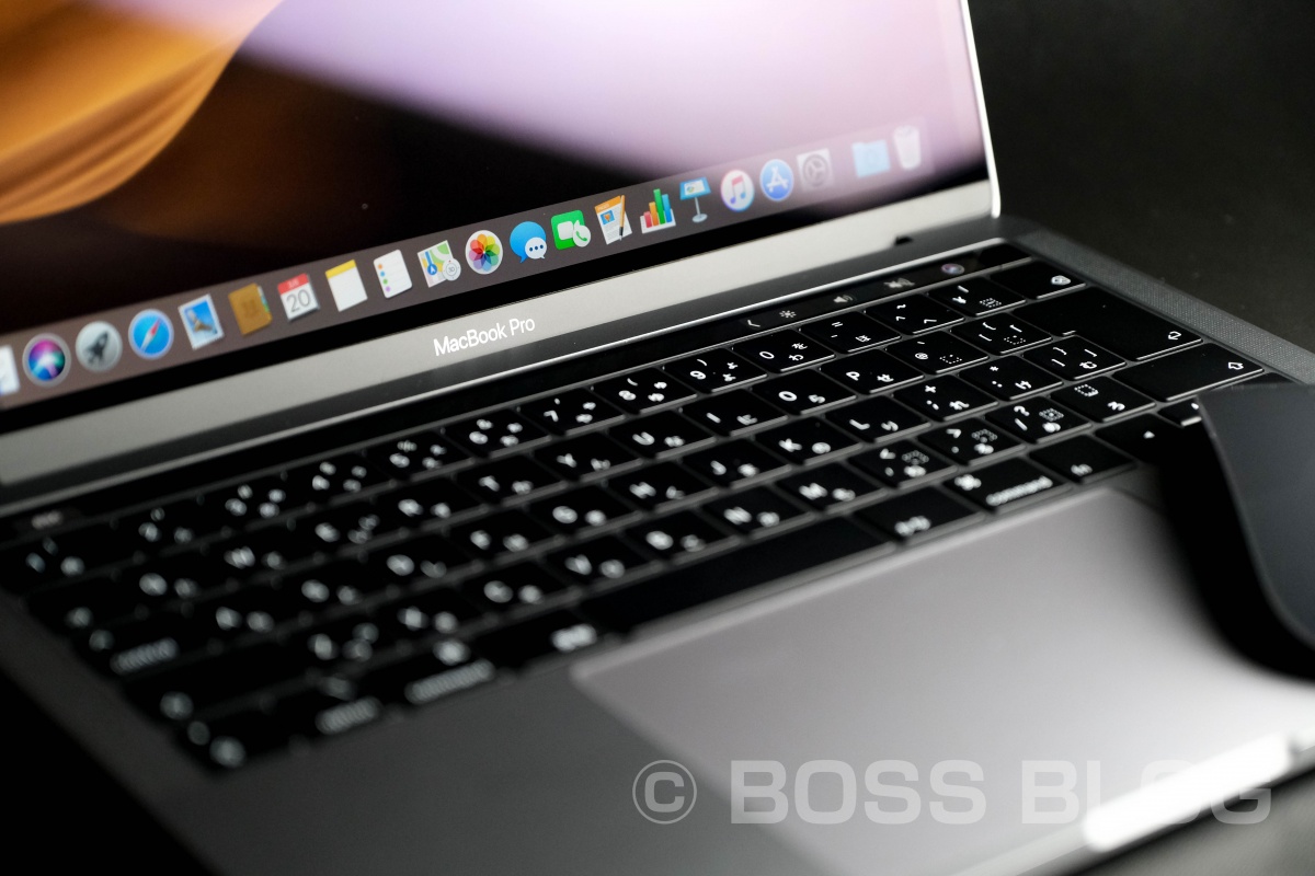 MacBookPro もっとパワーを。もっとパフォーマンスを。もっとプロのために。