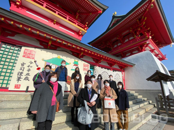 仕事始め（生野神社・赤間神宮・住吉神社）・桃太郎・今年の抱負（色紙）