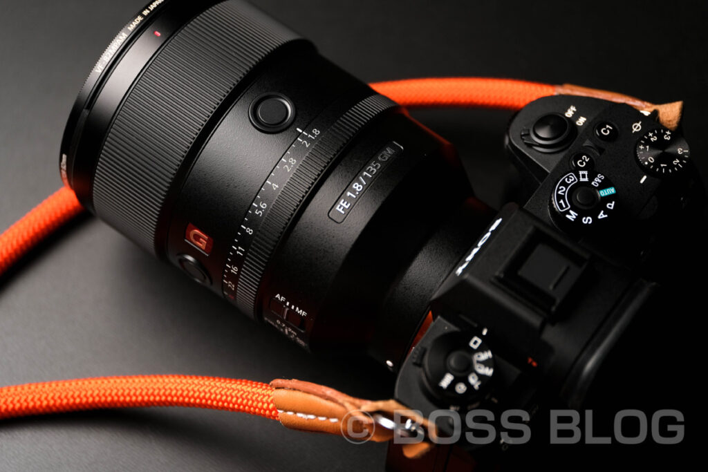 FUJINON XF16mmF2.8とSONY FE135mmF1.8