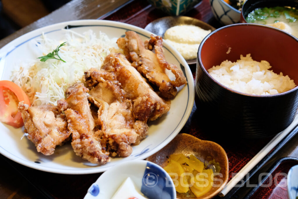 和バル&ふぐ料理 Houseki（宝関）