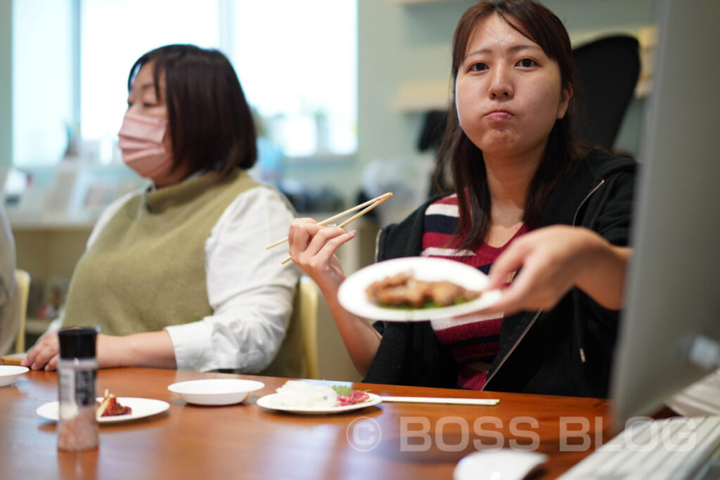 イワシくじら生肉・尾肉・赤肉・株式会社山賀・共同船舶株式会社