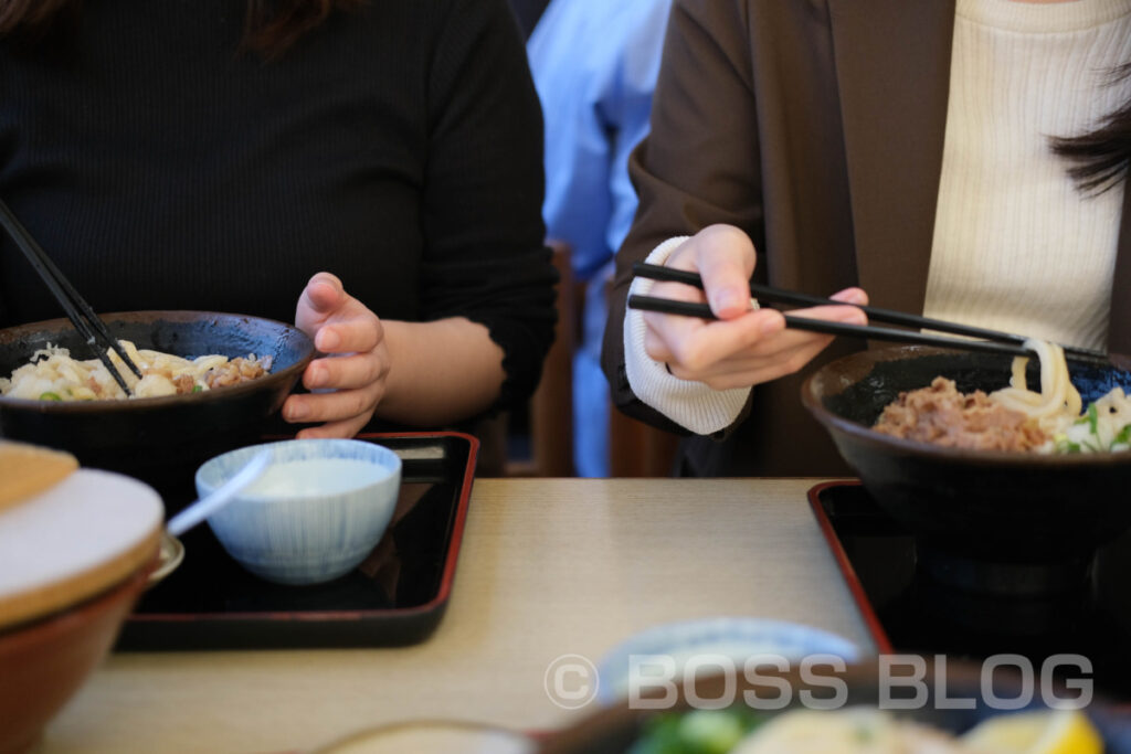 下関漁港地方卸市場・どんどん