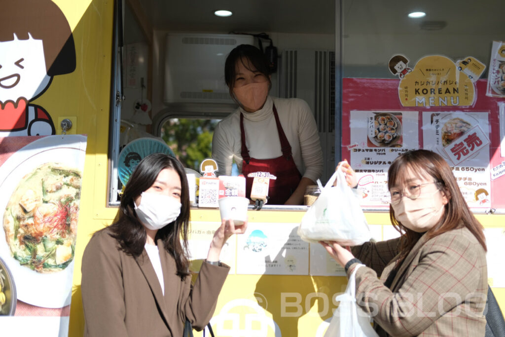 おいしい霜月マルシェ・下関市役所前広場・なかむらみゆ